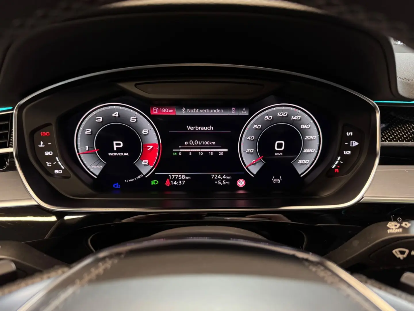 S8 4.0 TFSI quattro MATRIX~CARBON~HEADUP~360~B&O