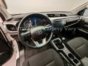 Hilux 2.8D double cab