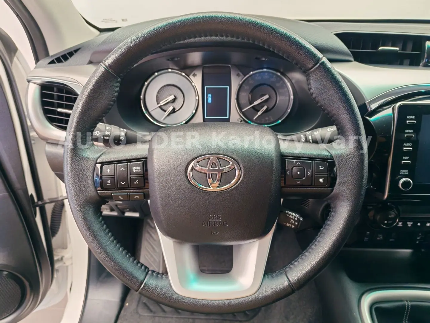 Hilux 2.8D double cab