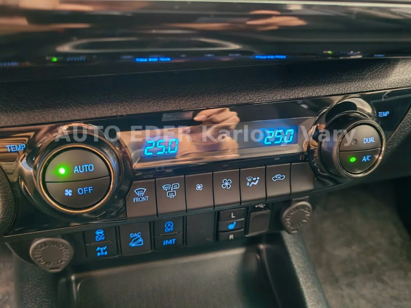 Hilux 2.8D double cab