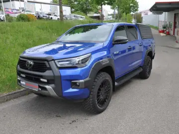 Hilux 2.8 4x4 Double Cab Invincible