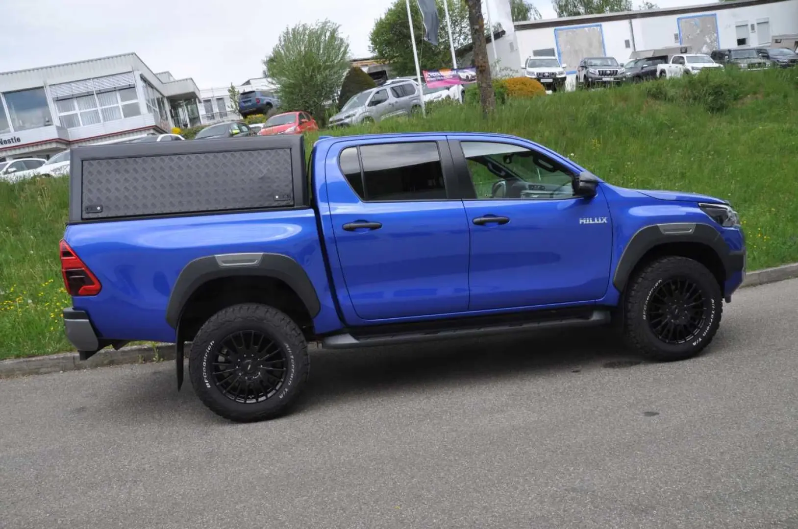 Hilux 2.8 4x4 Double Cab Invincible