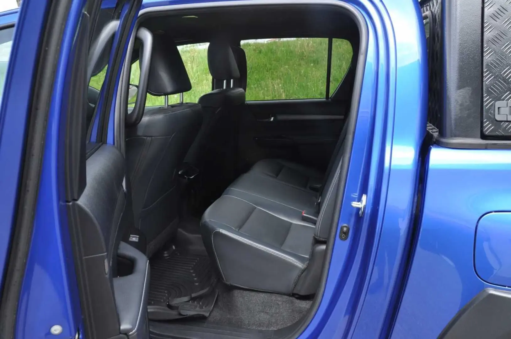 Hilux 2.8 4x4 Double Cab Invincible