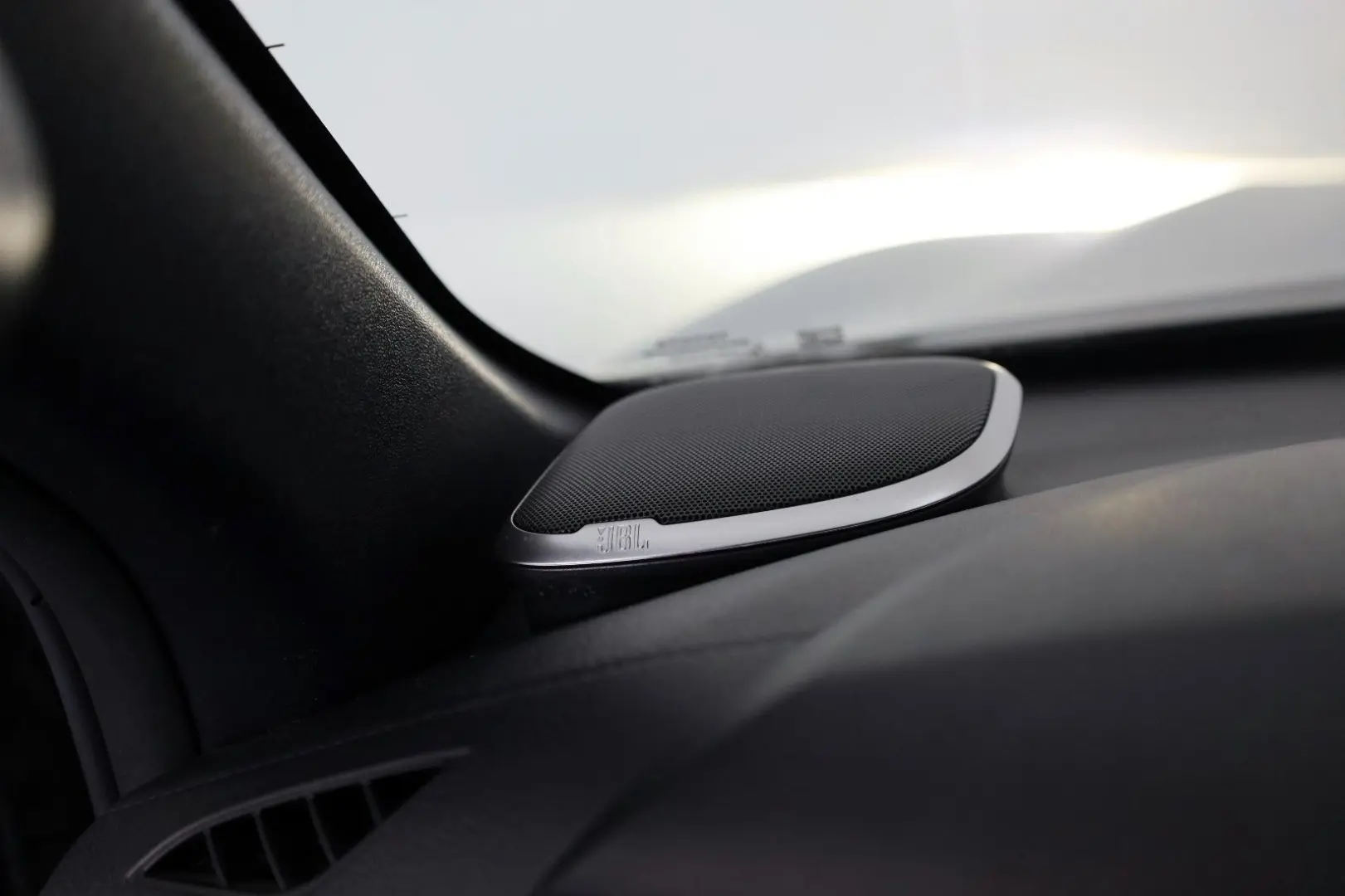 Hilux 2.8 D-4D Invincible Sport