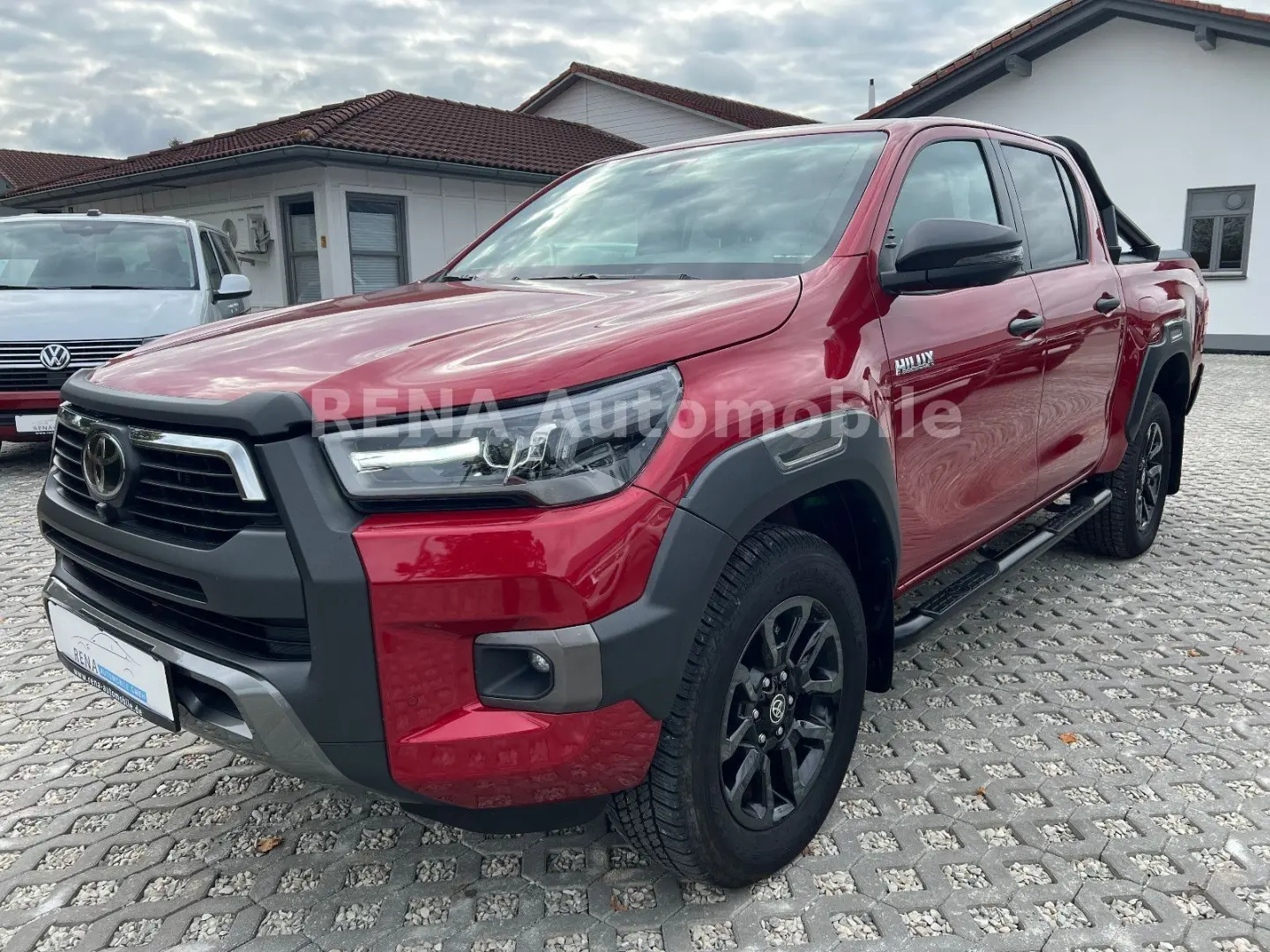 Hilux Invincible 2.8