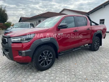 Hilux Invincible 2.8