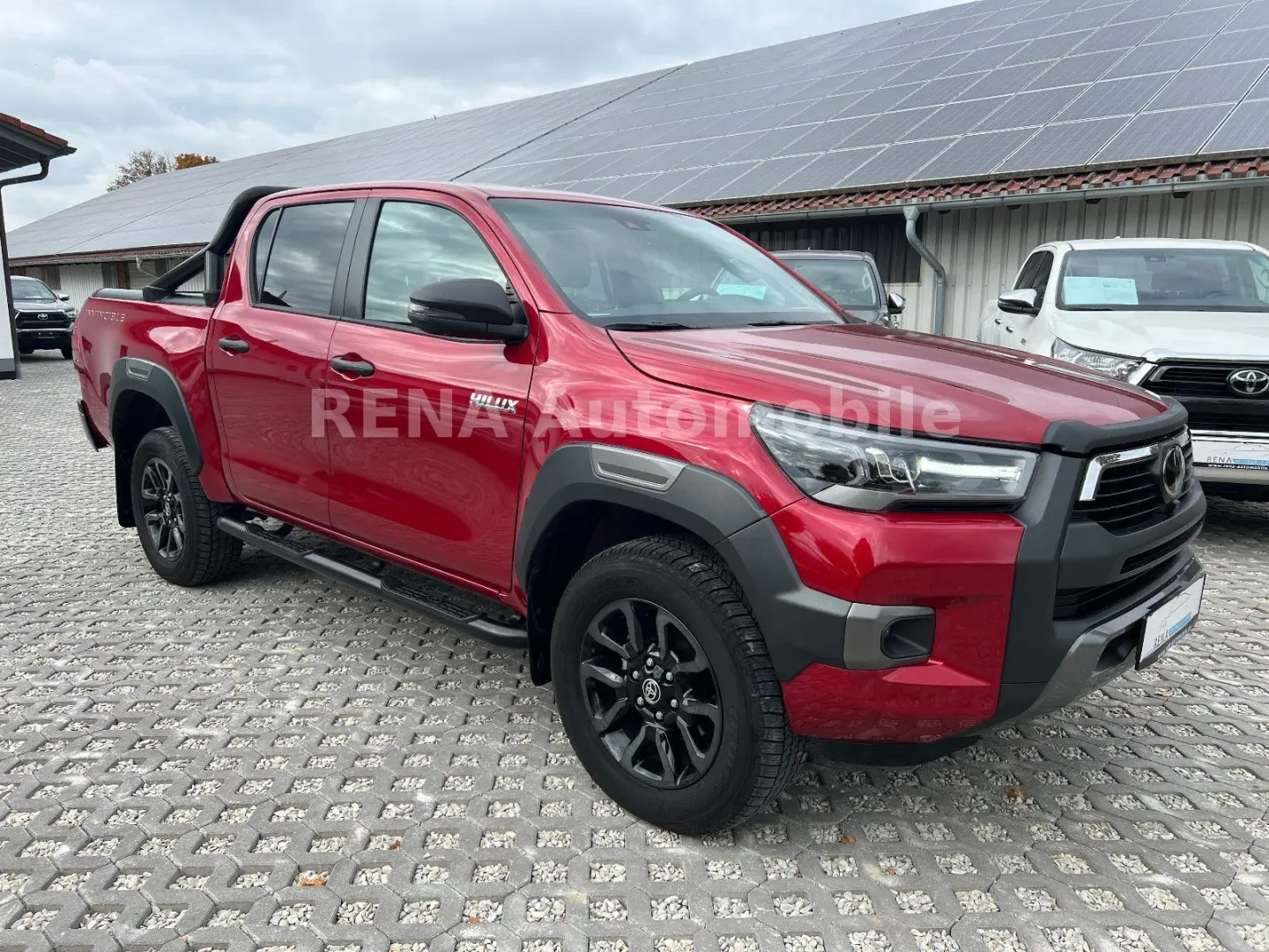 Hilux Invincible 2.8