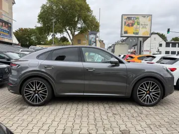 Cayenne Coupe  Chrono Matrix SAGA Garantie Memor
