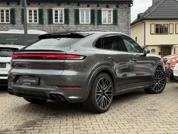 Cayenne Coupe  Chrono Matrix SAGA Garantie Memor