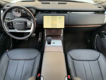 Range Rover P530 Autobiography SWB Multimedia