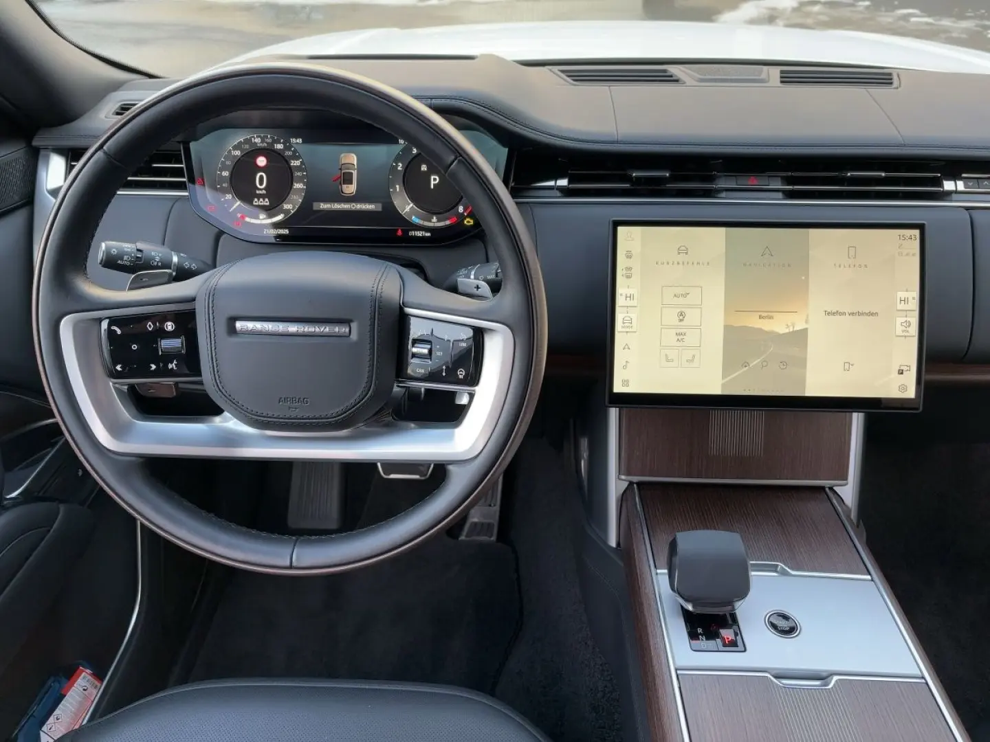 Range Rover P530 Autobiography SWB Multimedia