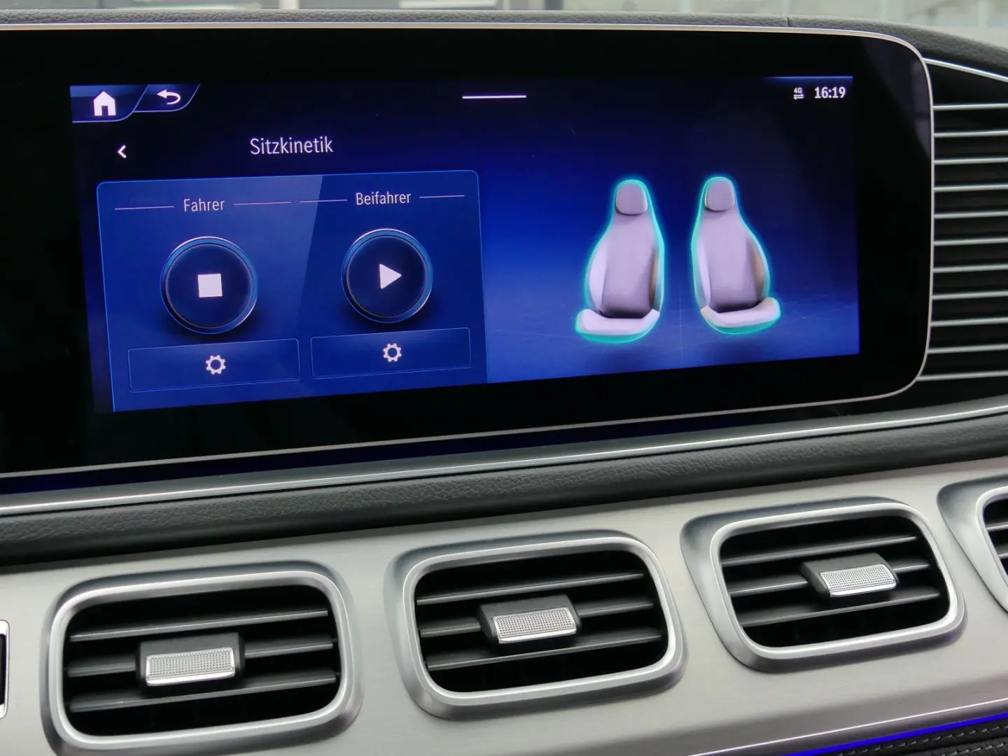 GLE 450d 4M Coupé StdHzg Panorama AHK AirBalance