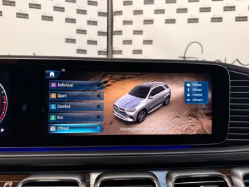 GLE 450d 4M  AHK Massage Burmester Head Up