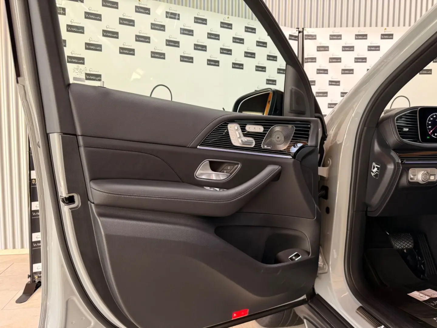 GLE 450d 4M  AHK Massage Burmester Head Up