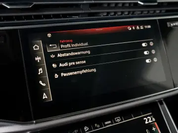 Q8 SUV TFSI e 55 TFSI e quattro 280(381) tiptron