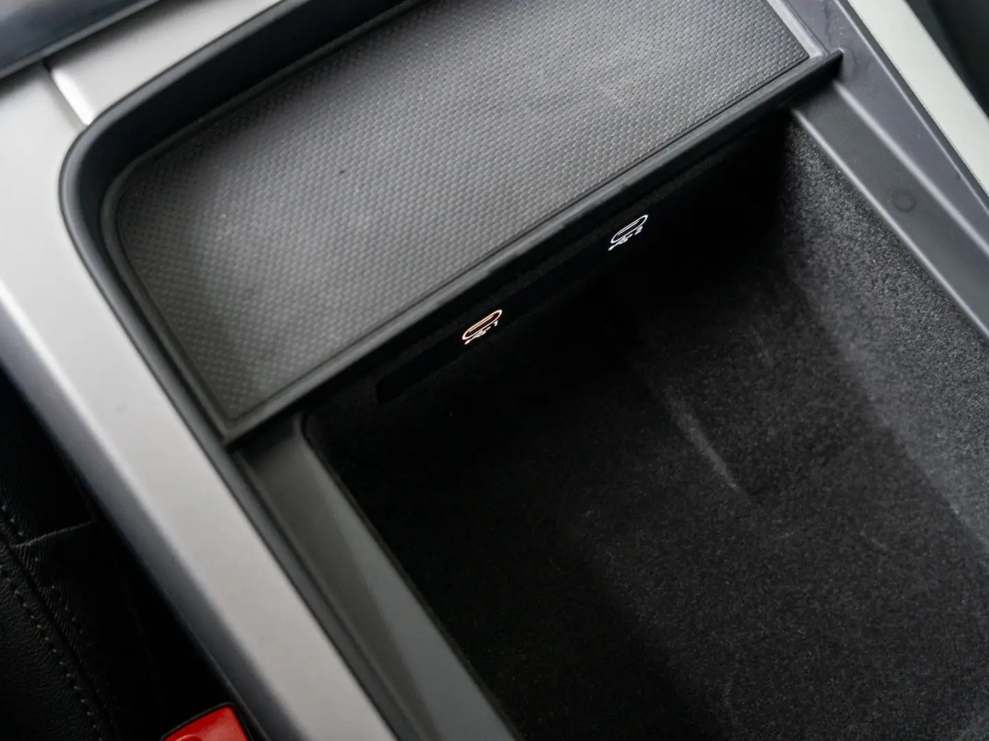 Q8 SUV TFSI e 55 TFSI e quattro 280(381) tiptron