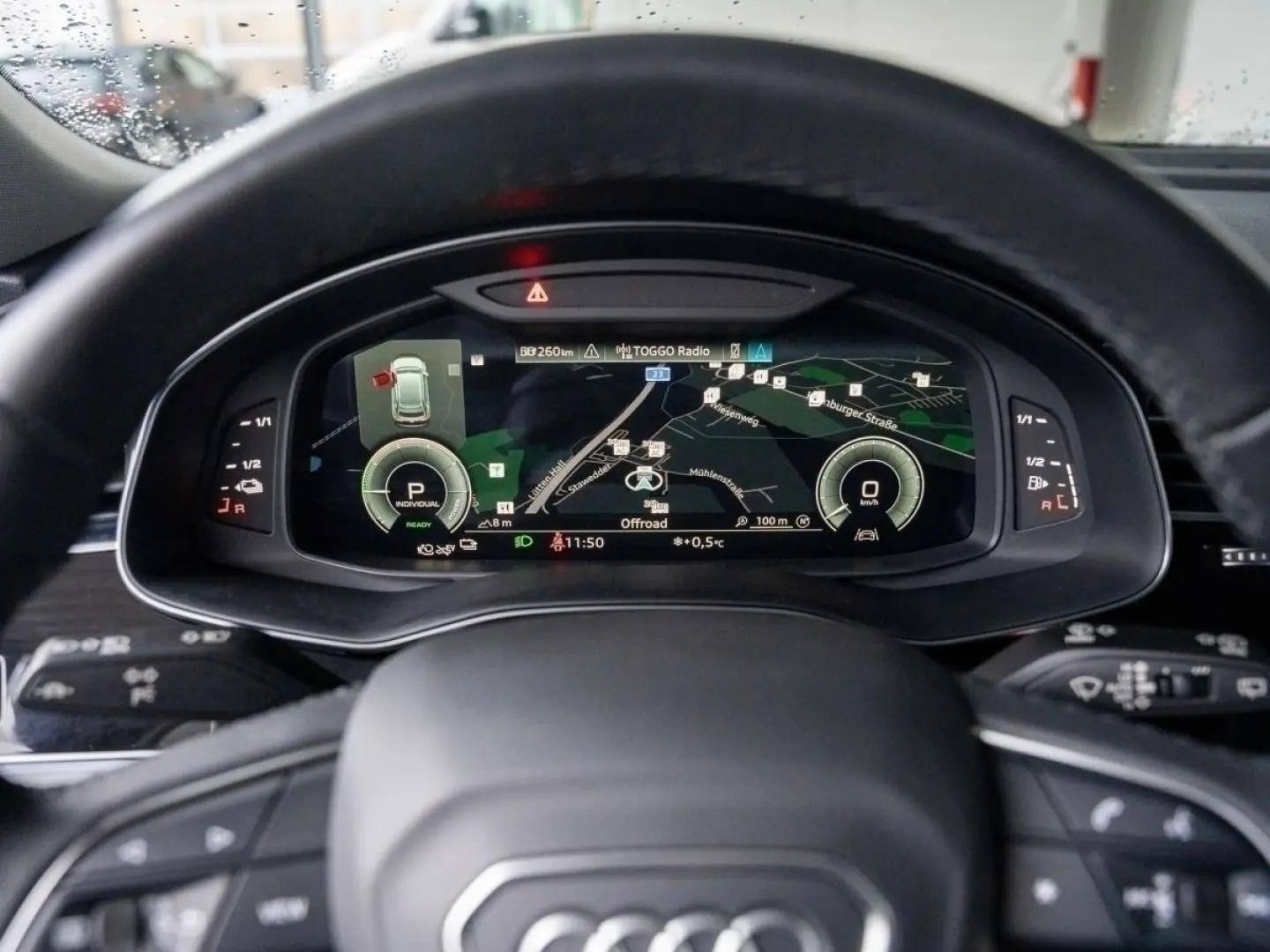 Q8 SUV TFSI e 55 TFSI e quattro 280(381) tiptron