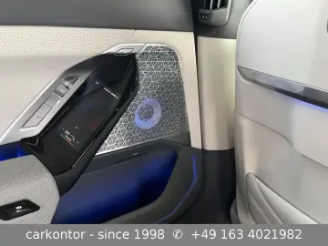 i7 xDr 60  M SPORTPAKET LOUNGE SEAT DIAMOND TV
