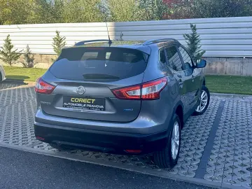 Nissan Qashqai  148.000 Km  geam panoramic  garantie  rate