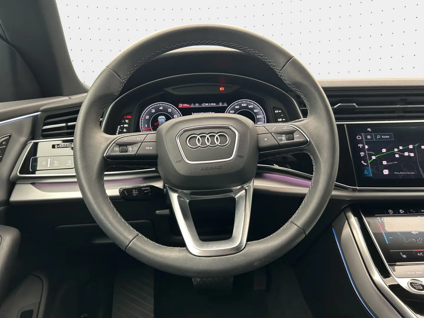 Audi Q8 55 TFSI quattro S line Navi Matrix Alu AHK HU