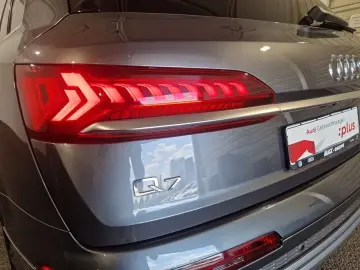 Audi Q7 55 TFSI QUATT S LINE AHK LUFT PANO KAMERA B&O