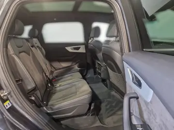 Audi Q7 55 TFSI QUATT S LINE AHK LUFT PANO KAMERA B&O