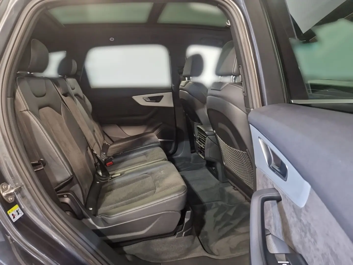 Audi Q7 55 TFSI QUATT S LINE AHK LUFT PANO KAMERA B&O