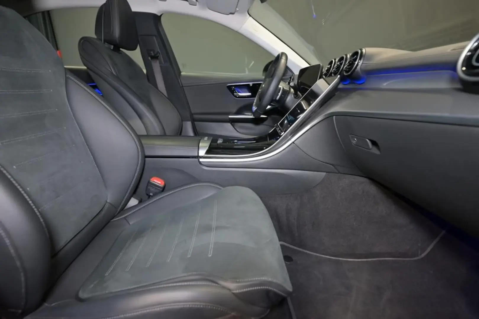 C 200 AMG LED KAMERA SHZ SHD BUSINESS TOTW