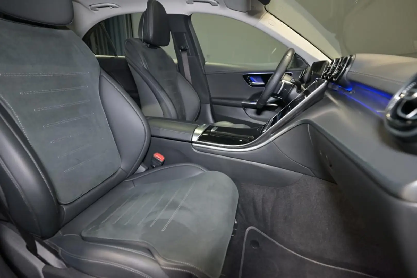 C 200 AMG LED KAMERA SHZ SHD BUSINESS TOTW