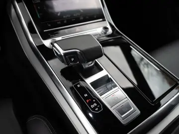 Q8 55 TFSI e quattro S-Line AHK HUD 360  LED SHZ