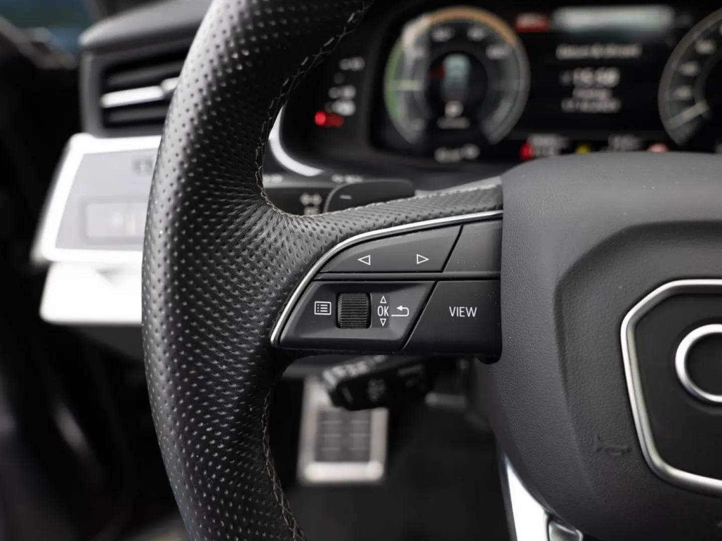 Q8 55 TFSI e quattro S-Line AHK HUD 360  LED SHZ