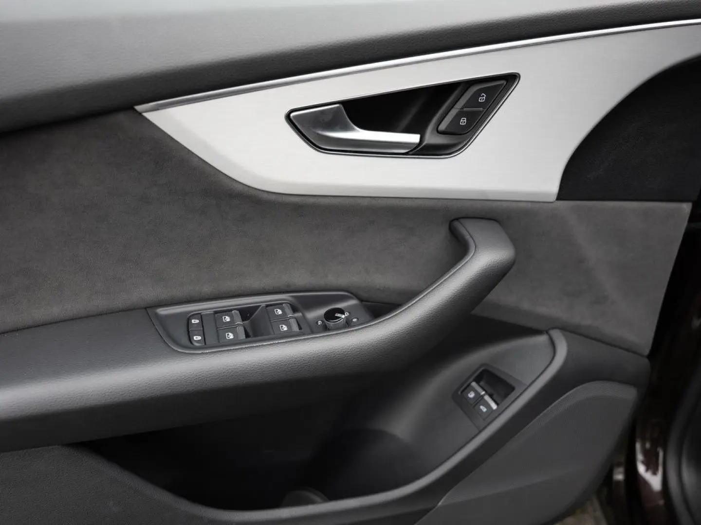 Q8 55 TFSI e quattro S-Line AHK HUD 360  LED SHZ