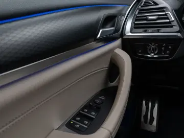 X4 M40i Kamera Laser