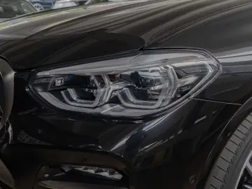 X4 M40i HUD 360