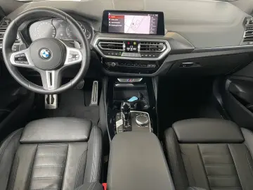 X4 M40i