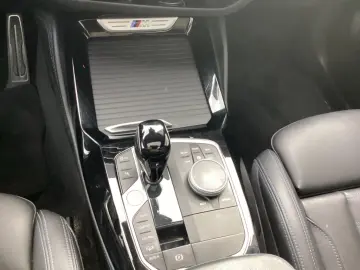 X4 M40 i A M Sport