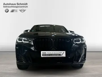 X4 M40i