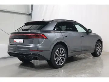 Q8 55 TFSI quattro S line UPE113 Matrix R-Kamera