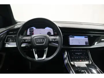 Q8 55 TFSI quattro S line UPE113 Matrix R-Kamera