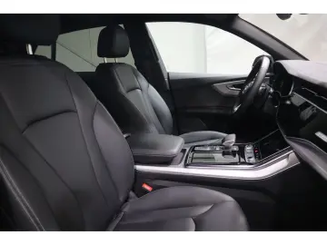 Q8 55 TFSI quattro S line UPE113 Matrix R-Kamera