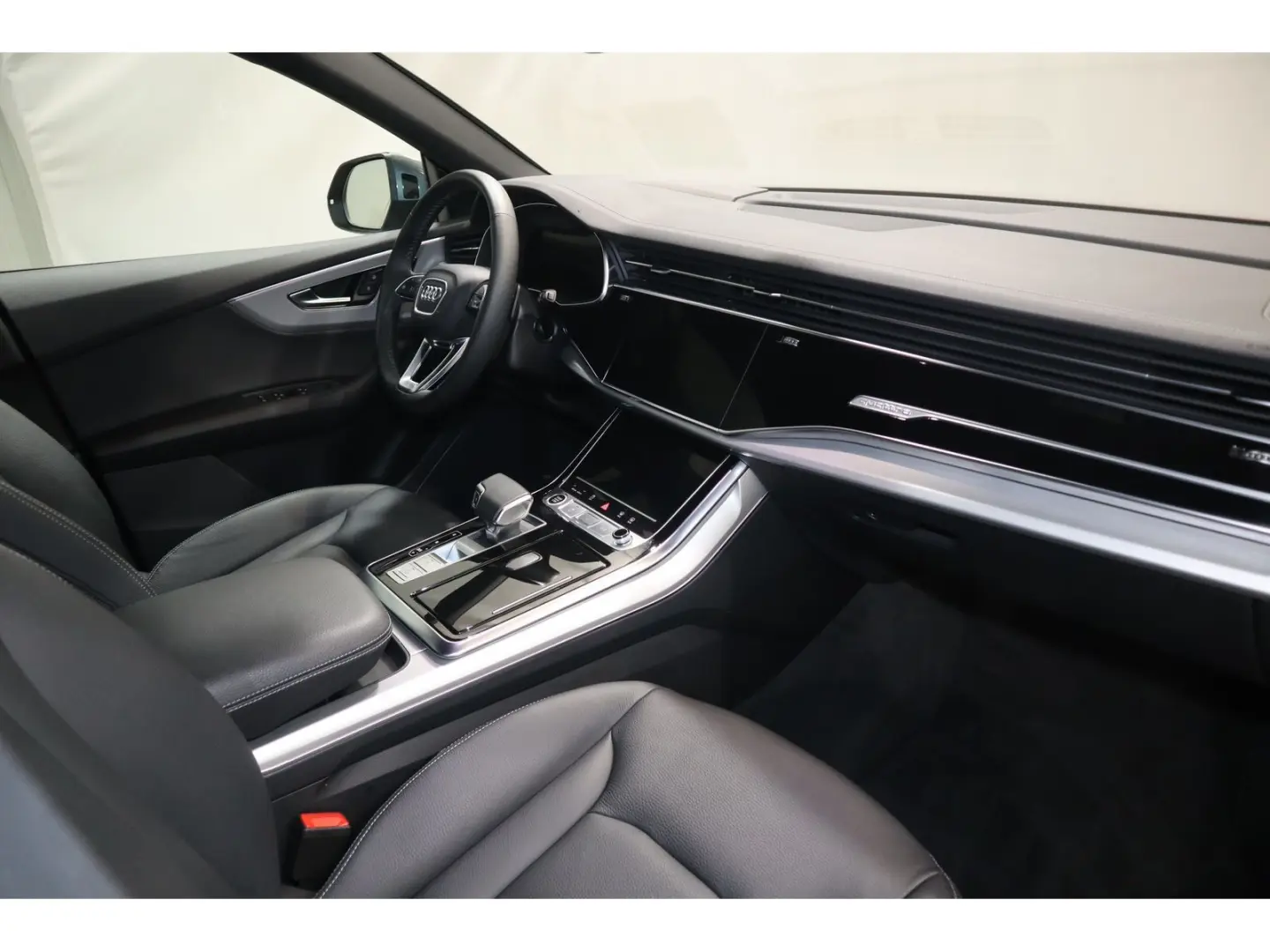 Q8 55 TFSI quattro S line UPE113 Matrix R-Kamera