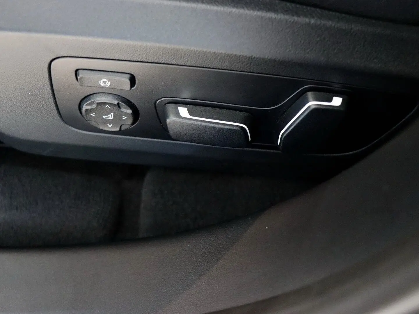 X3 20 xDrive M Sportpaket   M Pro   neues Modell