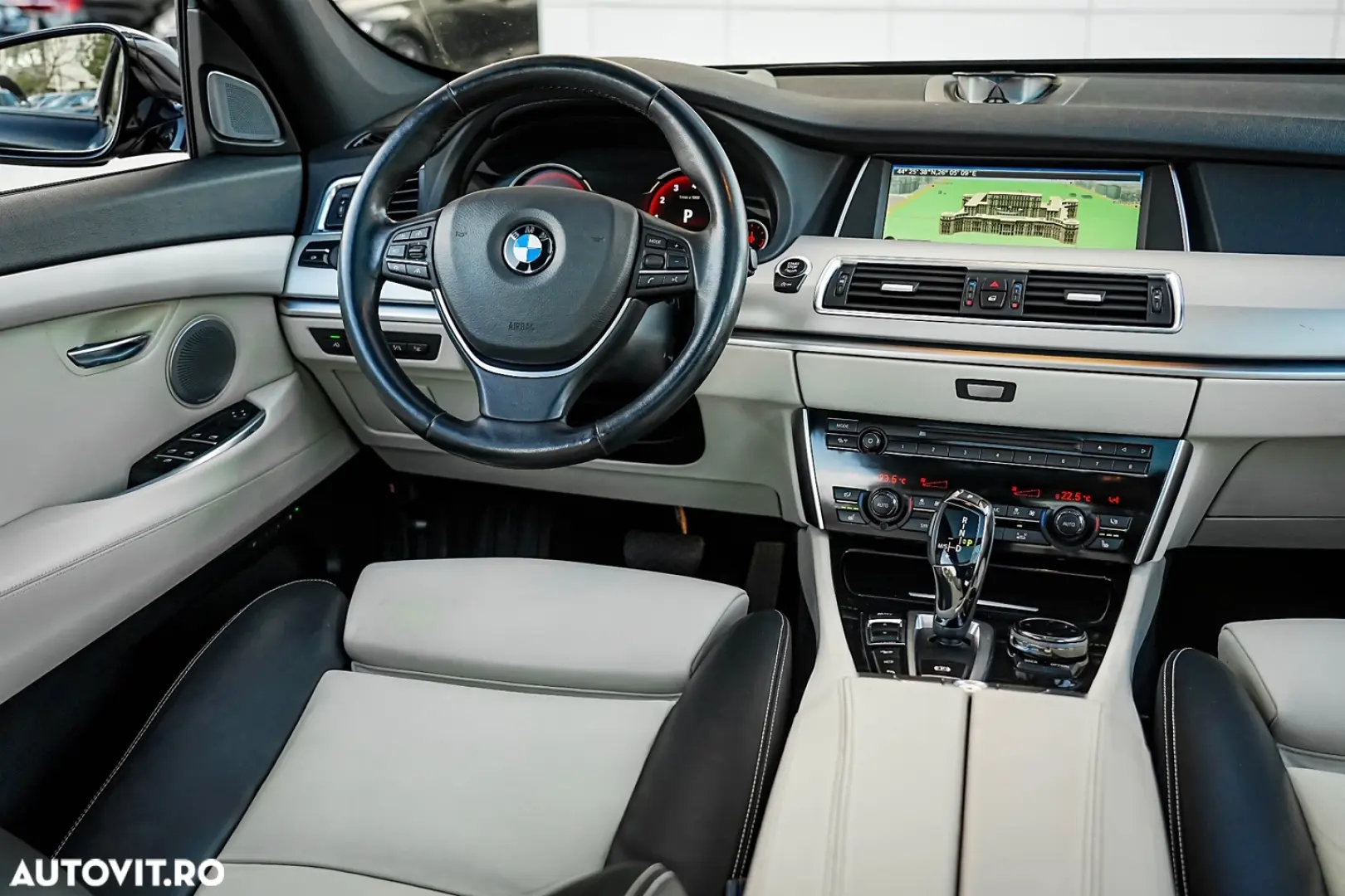 BMW Seria 5 550i xDrive Gran Turismo Aut. Luxury Line