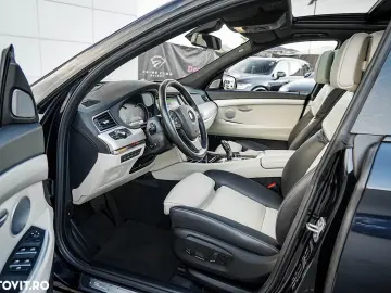 BMW Seria 5 550i xDrive Gran Turismo Aut. Luxury Line