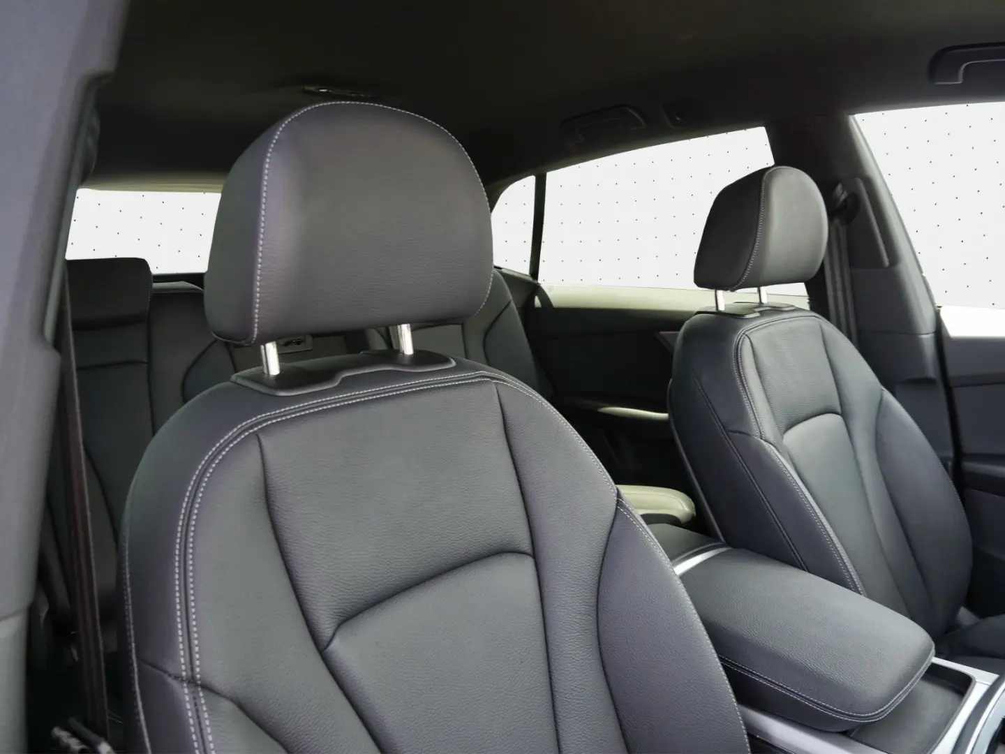 Q8 55 TFSI quattro S line air Tour 360  Matrix