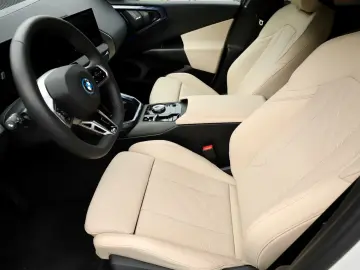 BMW X3 Cameră 30 e xDrive M Sport Pano