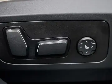 BMW X3 Cameră 30 e xDrive M Sport Pano