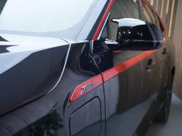 XM50e   B&W   Massage   Integral   SoftCl   HUD