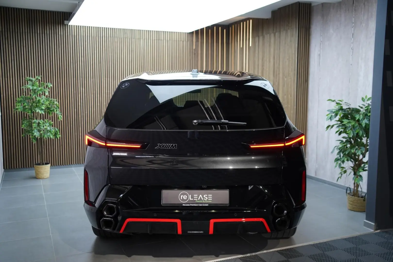 XM50e   B&W   Massage   Integral   SoftCl   HUD