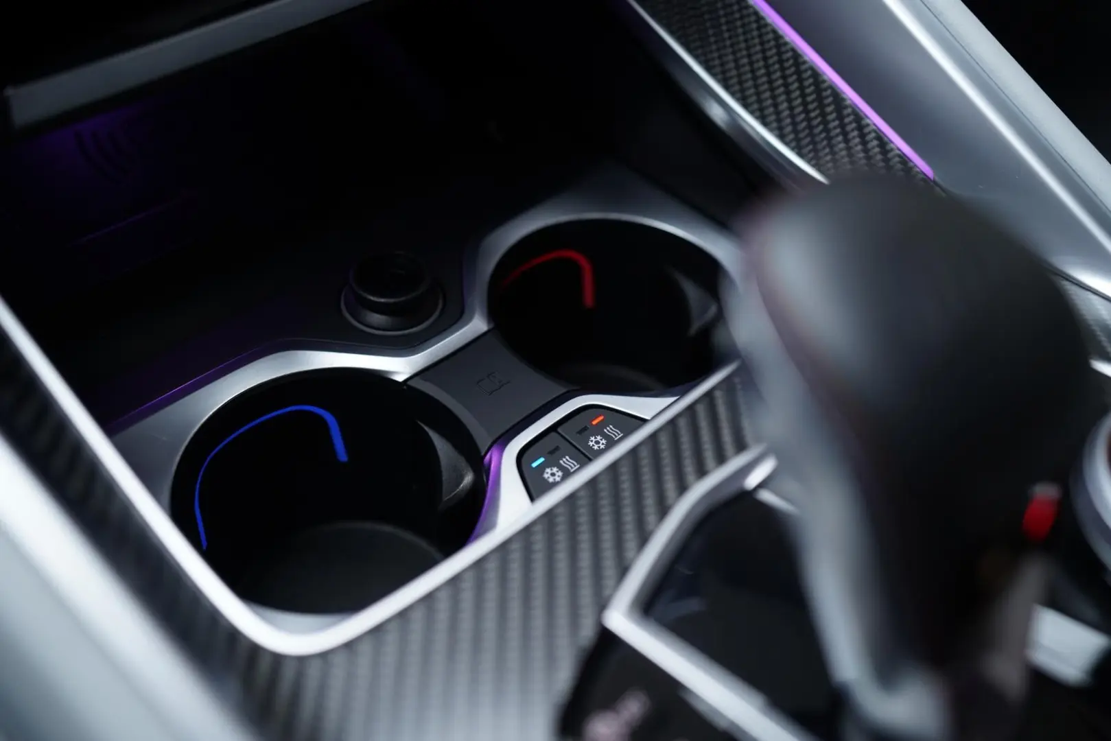 XM50e   B&W   Massage   Integral   SoftCl   HUD